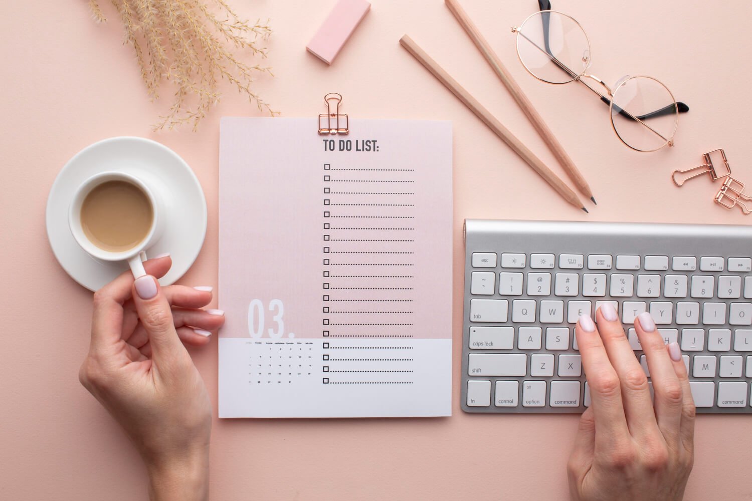 checklist legal | imagen desde freepik por freepik